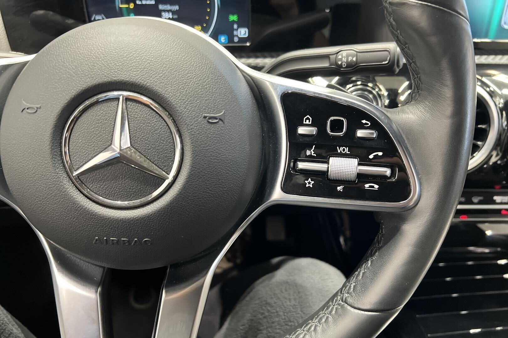 Mercedes-Benz A iso kuva 28