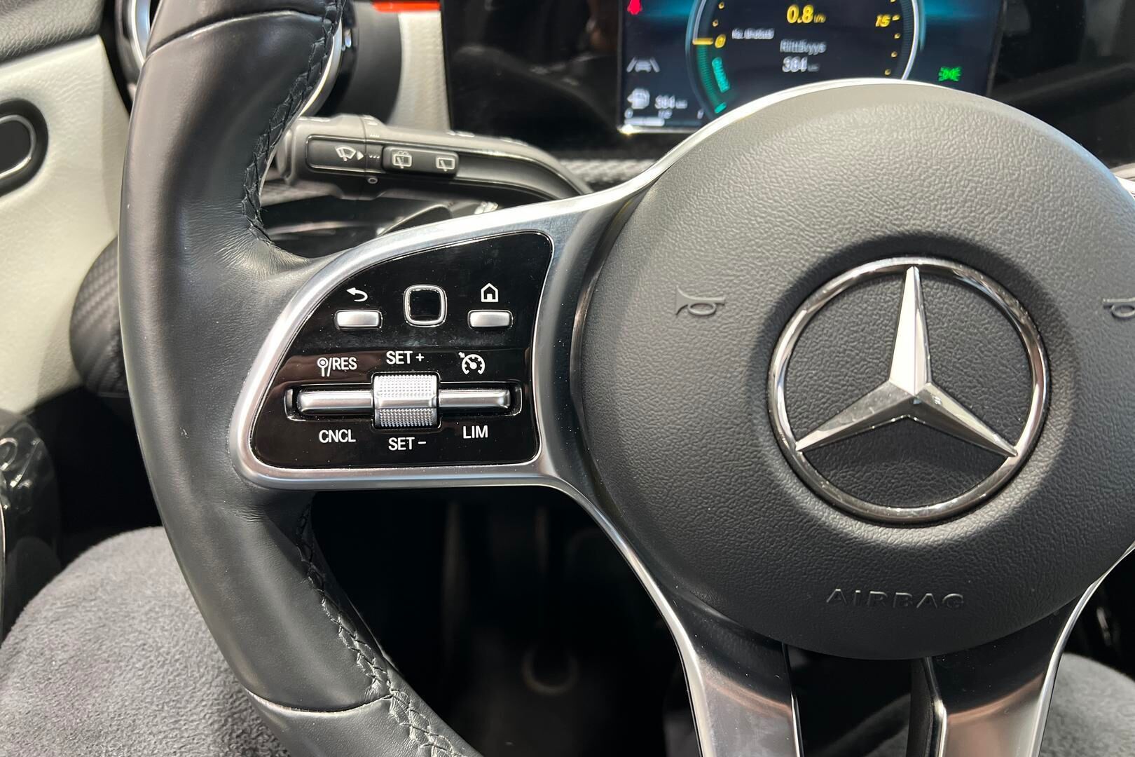 Mercedes-Benz A iso kuva 29
