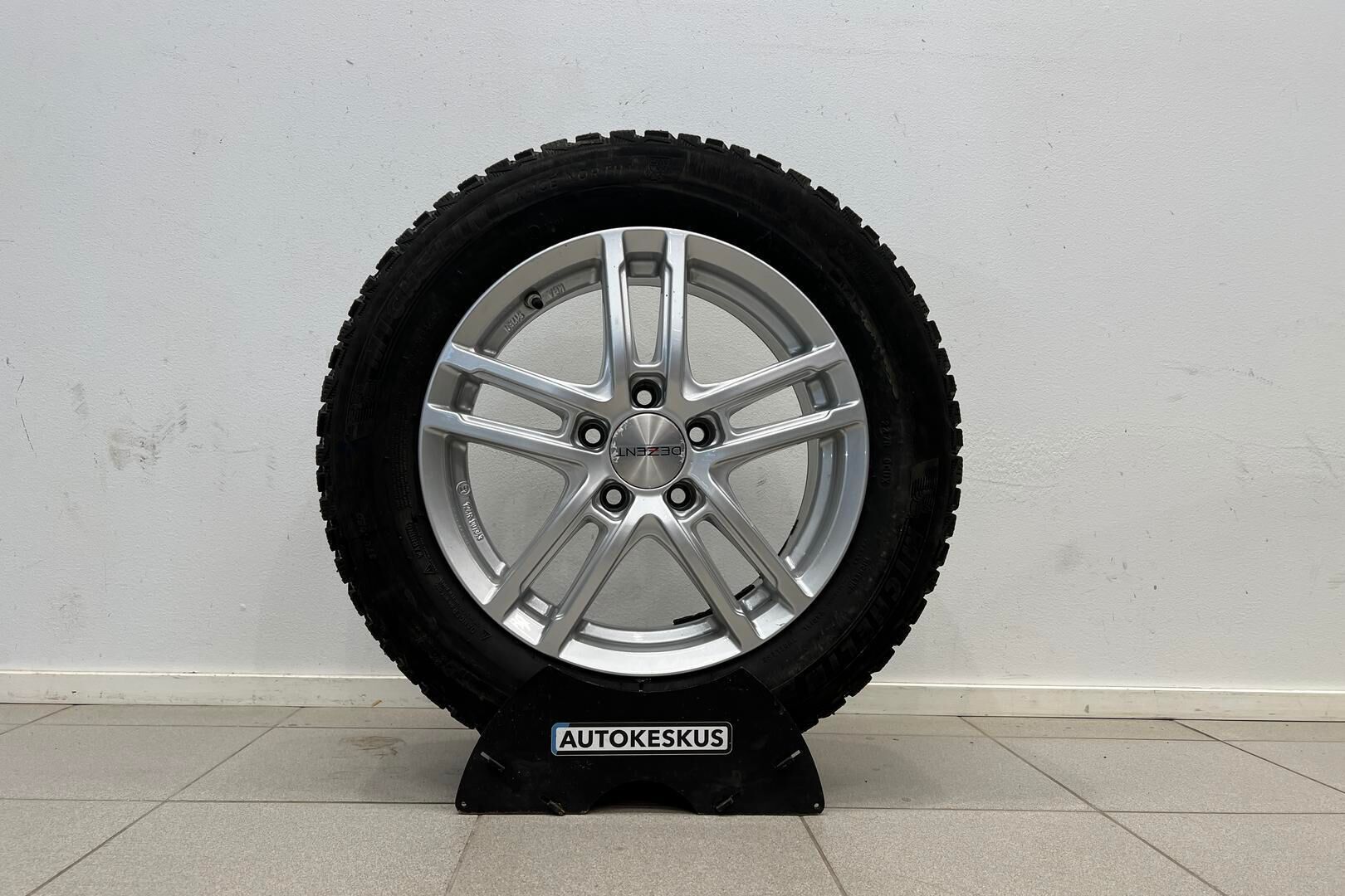 Mercedes-Benz A iso kuva 35