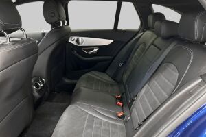 Mercedes-Benz C esikatselu 10