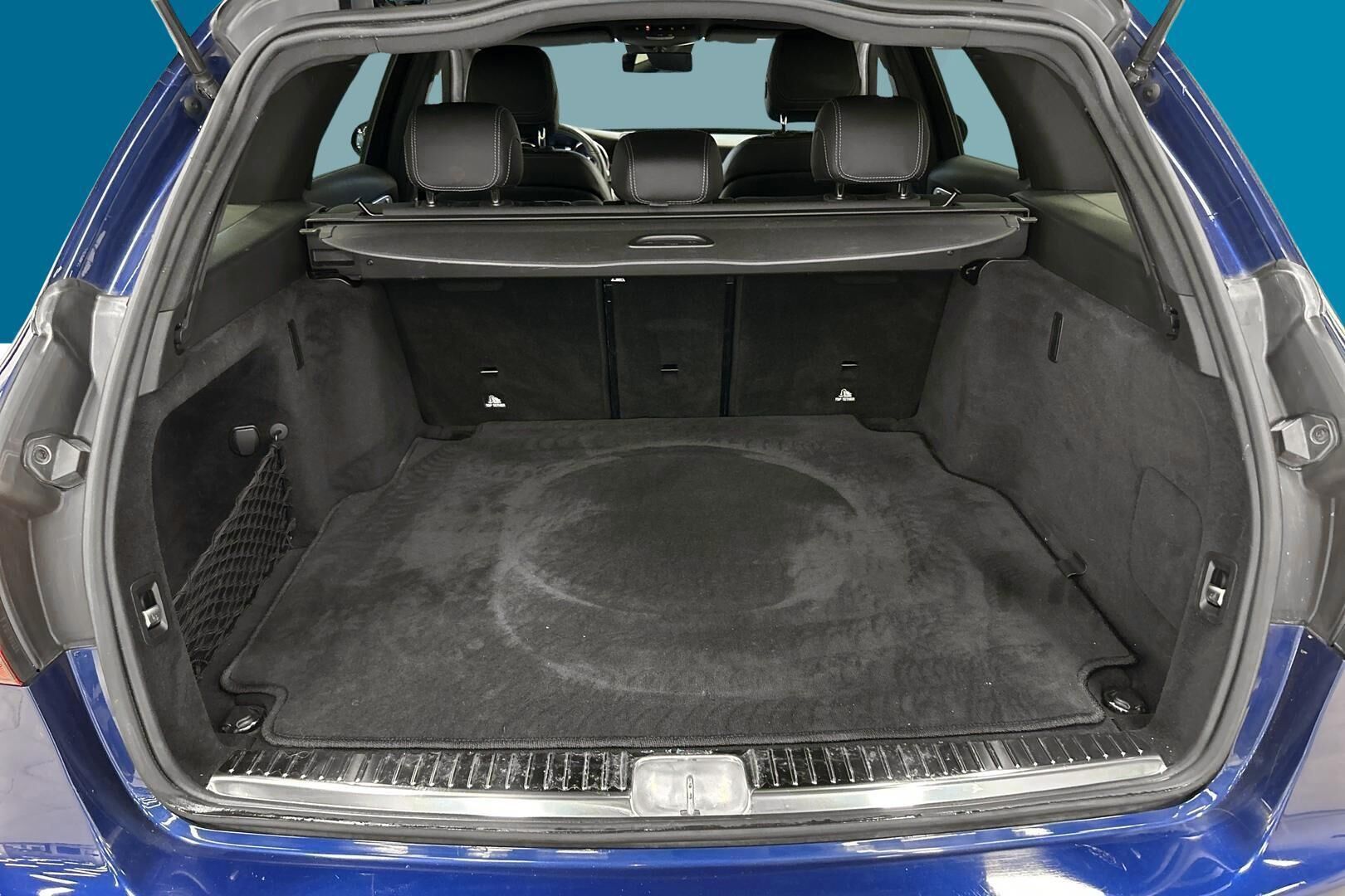 Mercedes-Benz C iso kuva 12