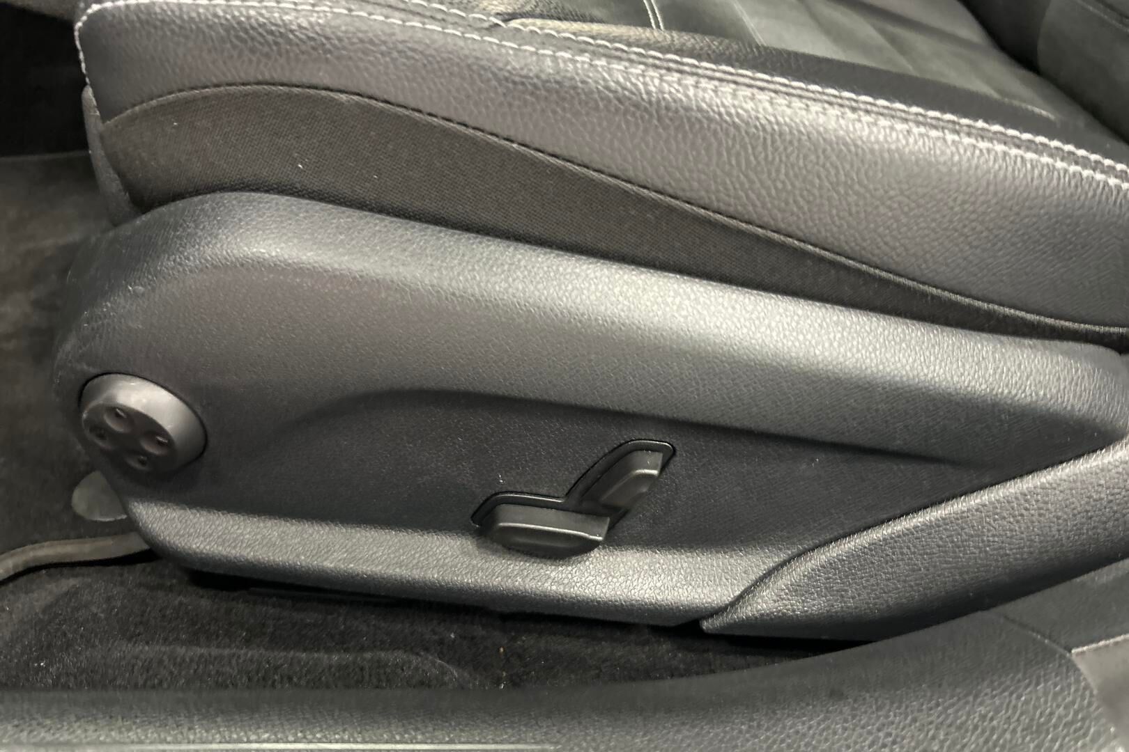 Mercedes-Benz C iso kuva 15