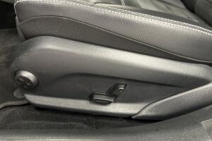 Mercedes-Benz C esikatselu 15