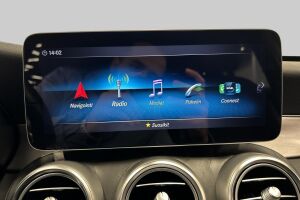 Mercedes-Benz C esikatselu 24