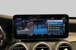 Mercedes-Benz C esikatselu 26