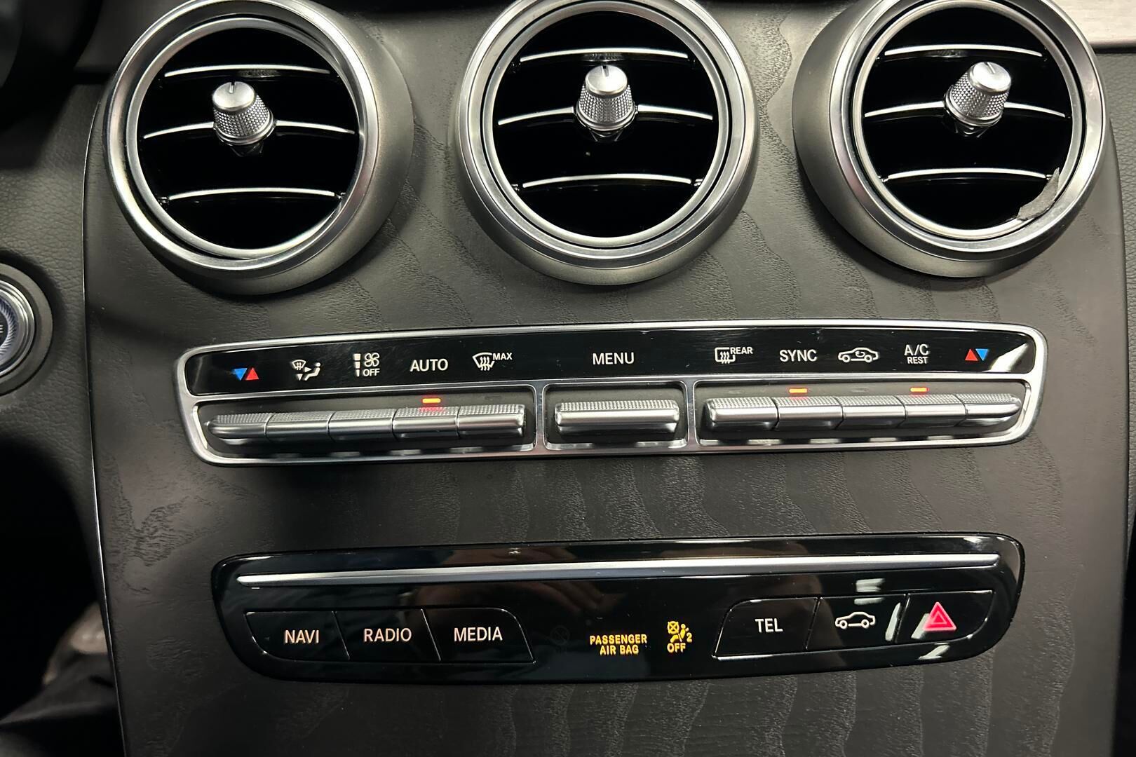 Mercedes-Benz C iso kuva 29