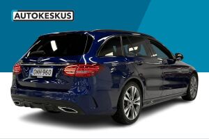 Mercedes-Benz C esikatselu 5