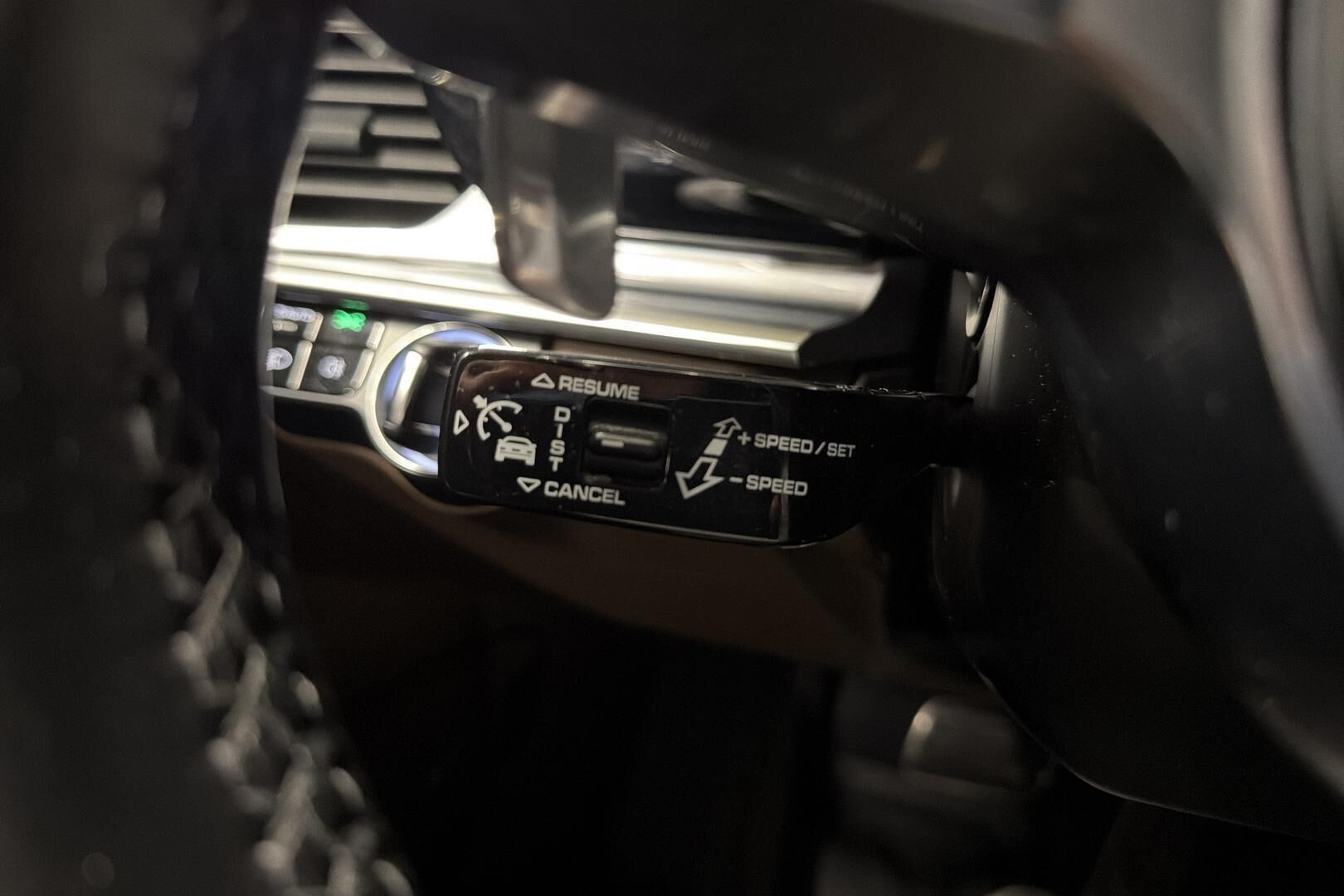 Porsche Panamera iso kuva 21