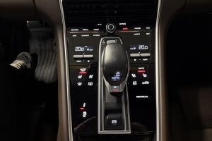 Porsche Panamera esikatselu 33