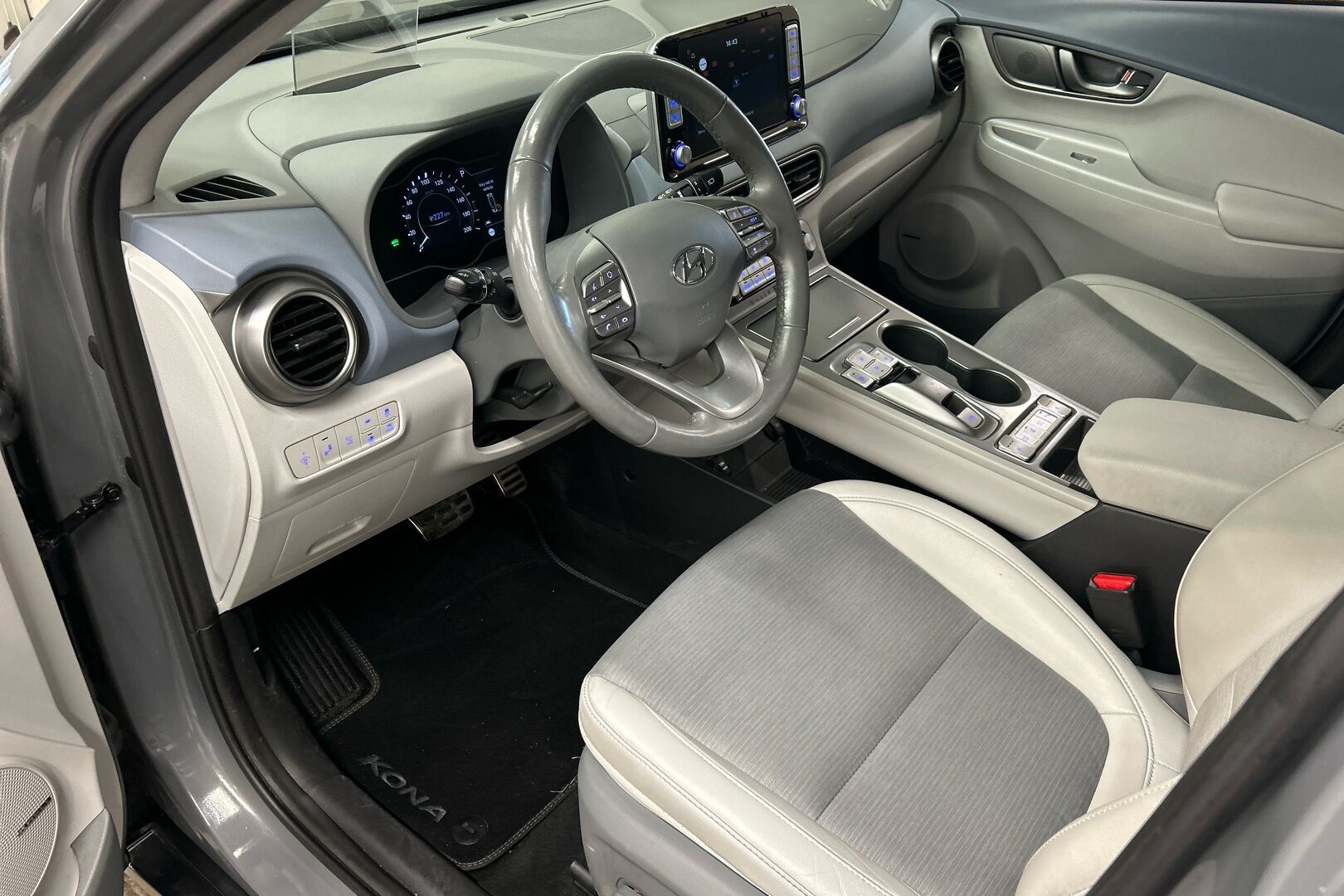 Hyundai KONA iso kuva 7