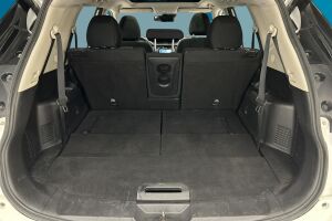 Nissan X-Trail esikatselu 6