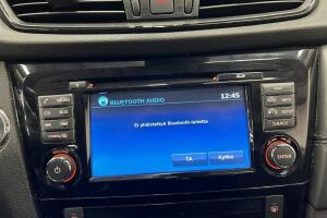 Nissan X-Trail esikatselu 17