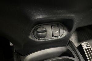 Toyota Yaris esikatselu 29