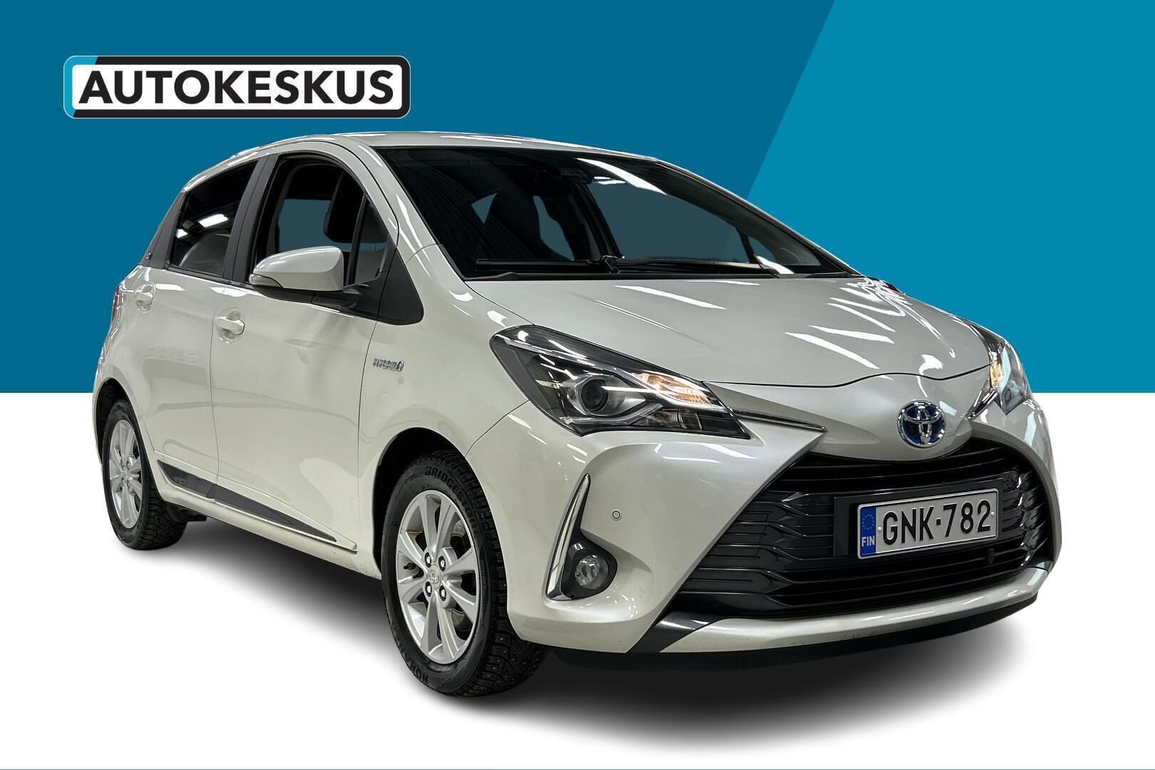 Toyota Yaris iso kuva 2