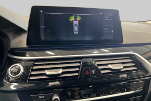 BMW 5-SARJA esikatselu 15