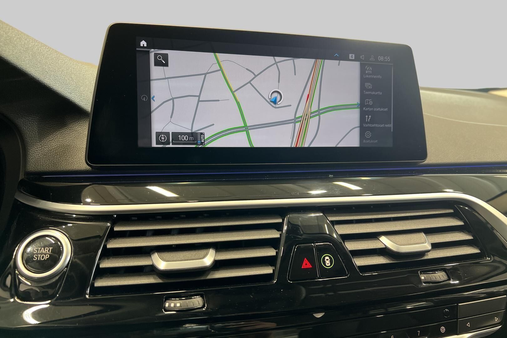 BMW 5-SARJA iso kuva 17