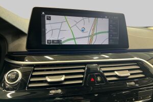 BMW 5-SARJA esikatselu 17