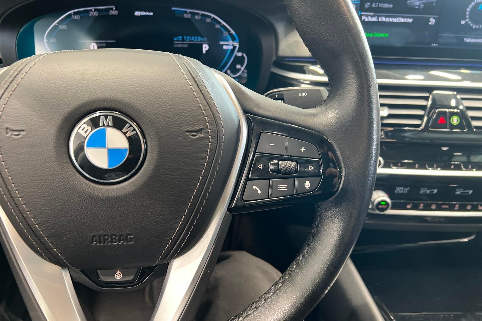 BMW 5-SARJA iso kuva 27