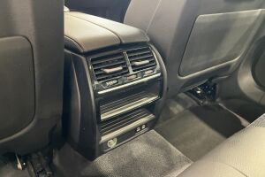 BMW 5-SARJA esikatselu 31