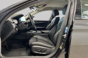 BMW 5-SARJA esikatselu 9