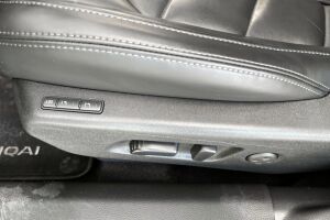 Nissan Qashqai esikatselu 13