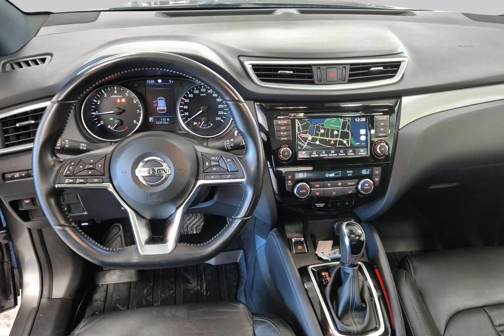 Nissan Qashqai iso kuva 11