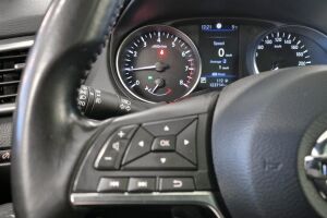 Nissan Qashqai esikatselu 19