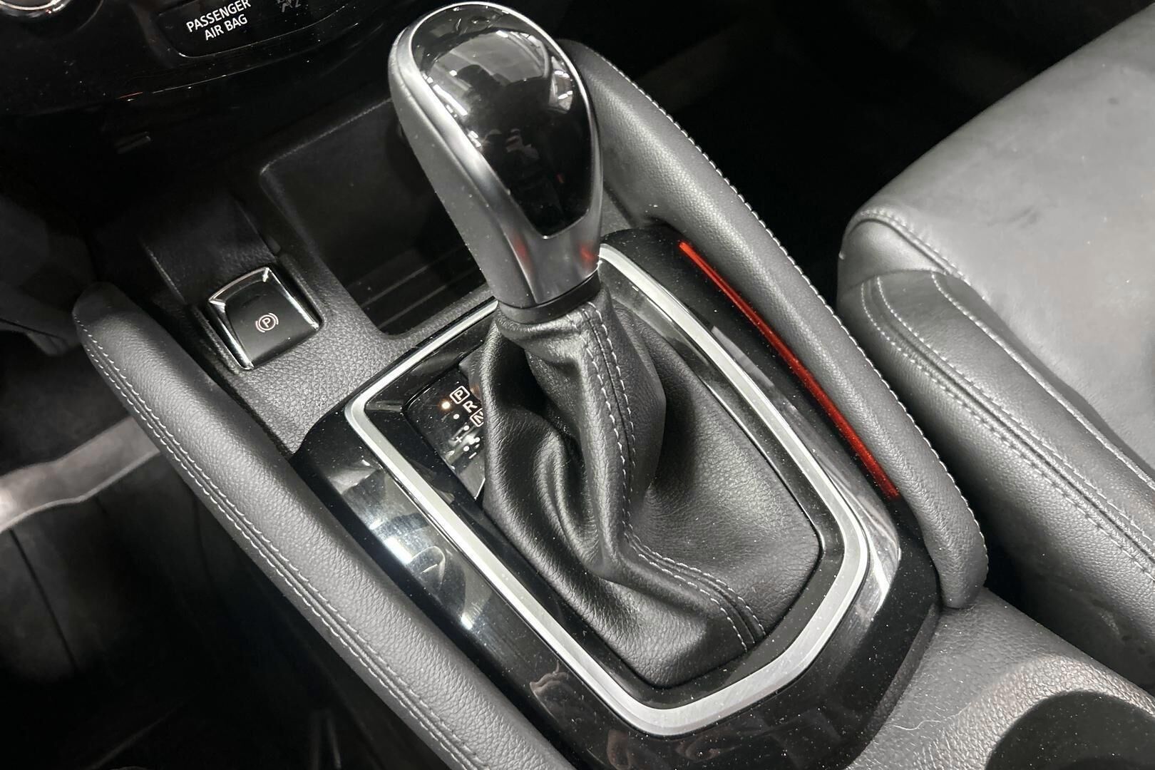 Nissan Qashqai iso kuva 23