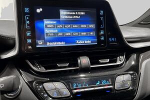 Toyota C-HR esikatselu 18