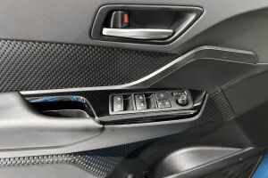 Toyota C-HR esikatselu 25