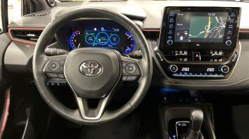 Toyota Corolla esikatselu 10