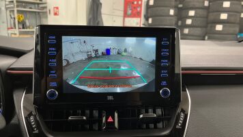 Toyota Corolla esikatselu 12