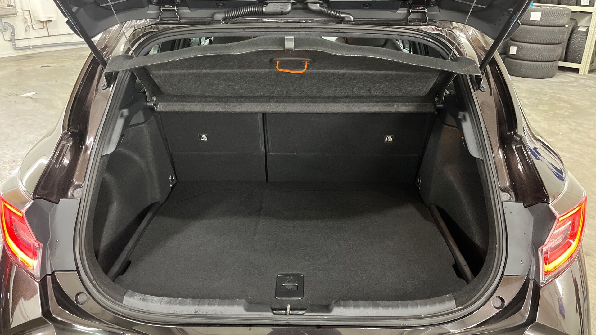 Toyota Corolla iso kuva 14