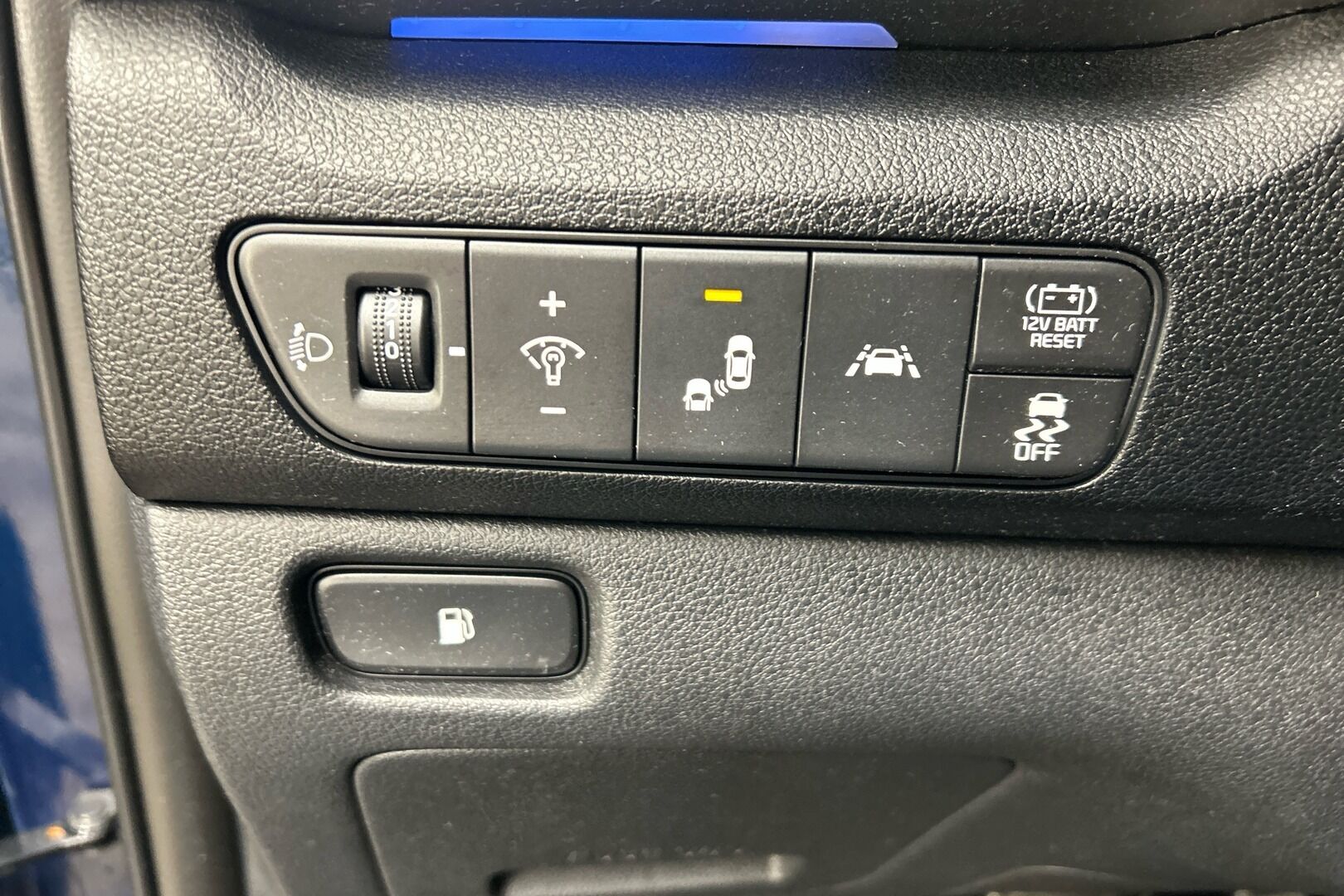 Kia Niro iso kuva 13