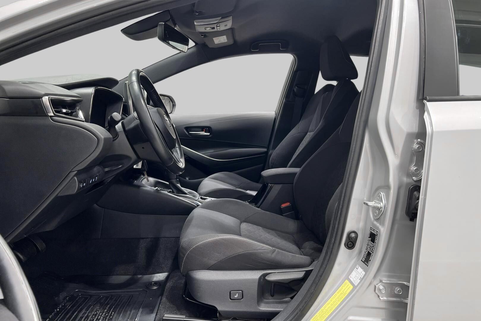 Toyota Corolla iso kuva 6