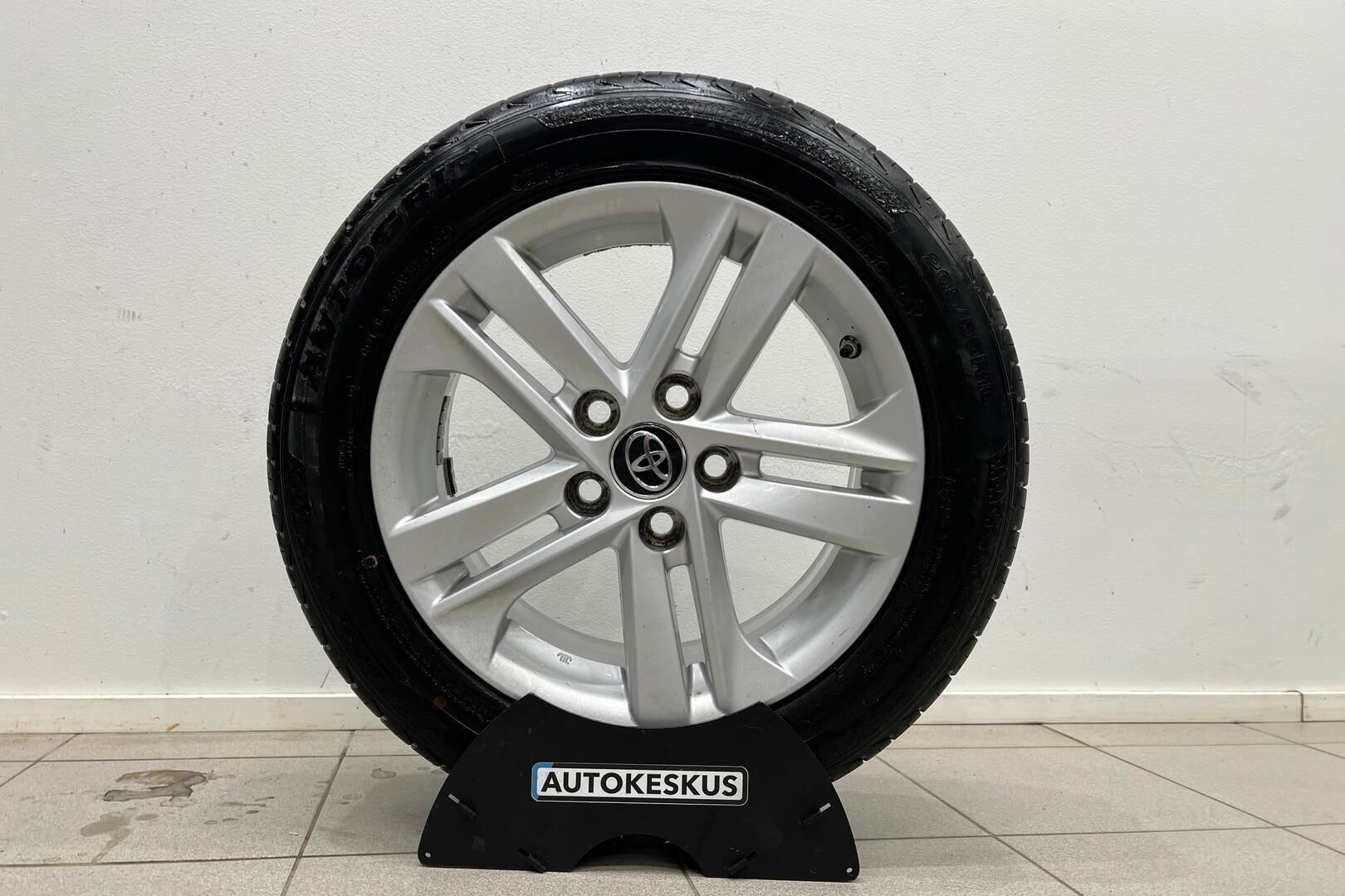 Toyota Corolla iso kuva 28