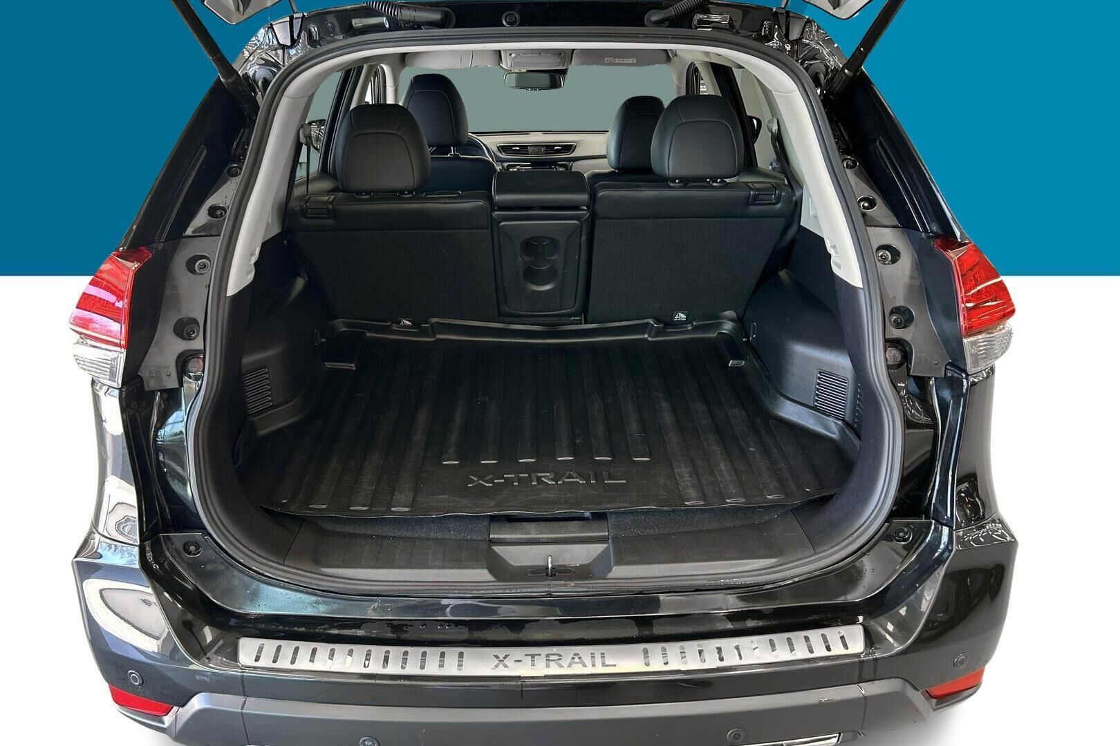 Nissan X-Trail iso kuva 12