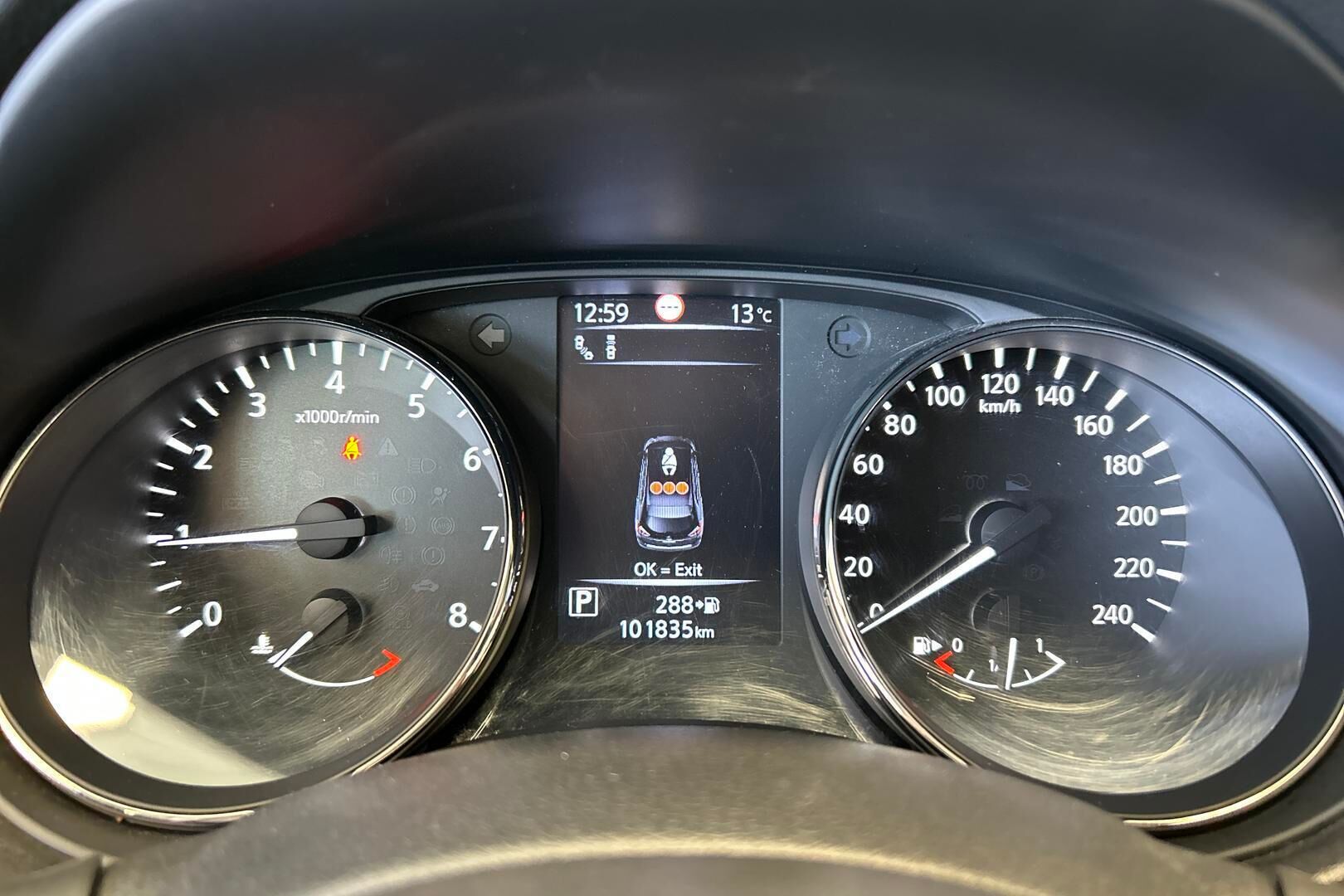 Nissan X-Trail iso kuva 14