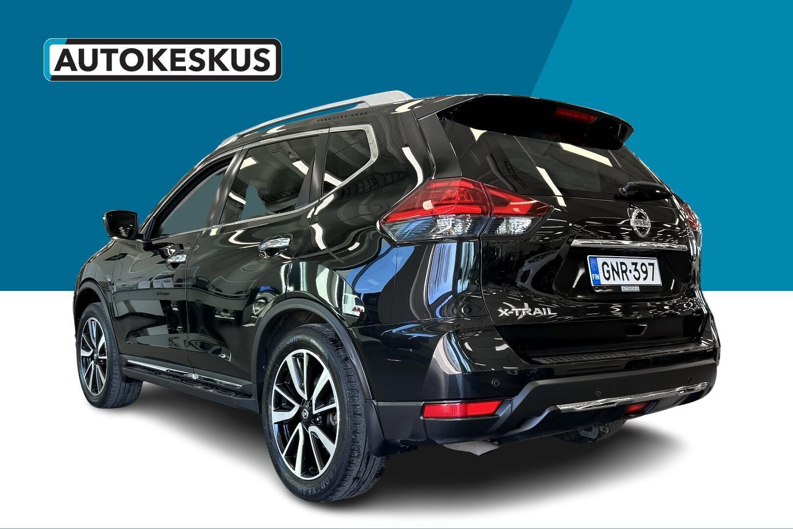 Nissan X-Trail iso kuva 7