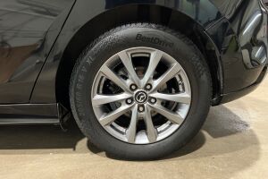 Mazda 3 esikatselu 17