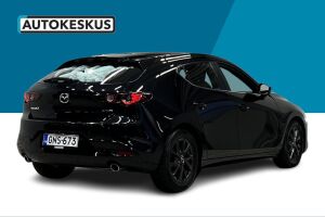 Mazda 3 esikatselu 5