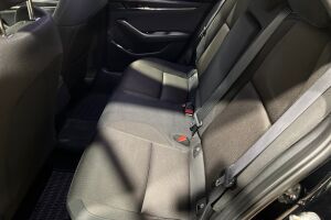 Mazda 3 esikatselu 16