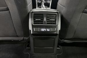 Skoda Superb esikatselu 23