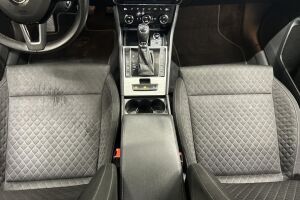 Skoda Superb esikatselu 24