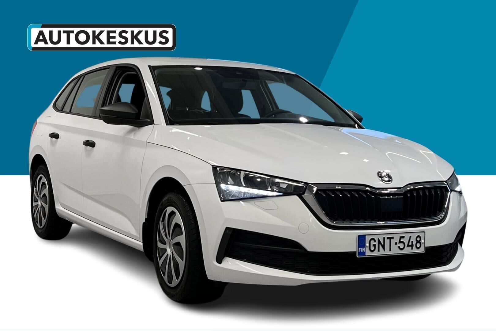Skoda Scala iso kuva 3