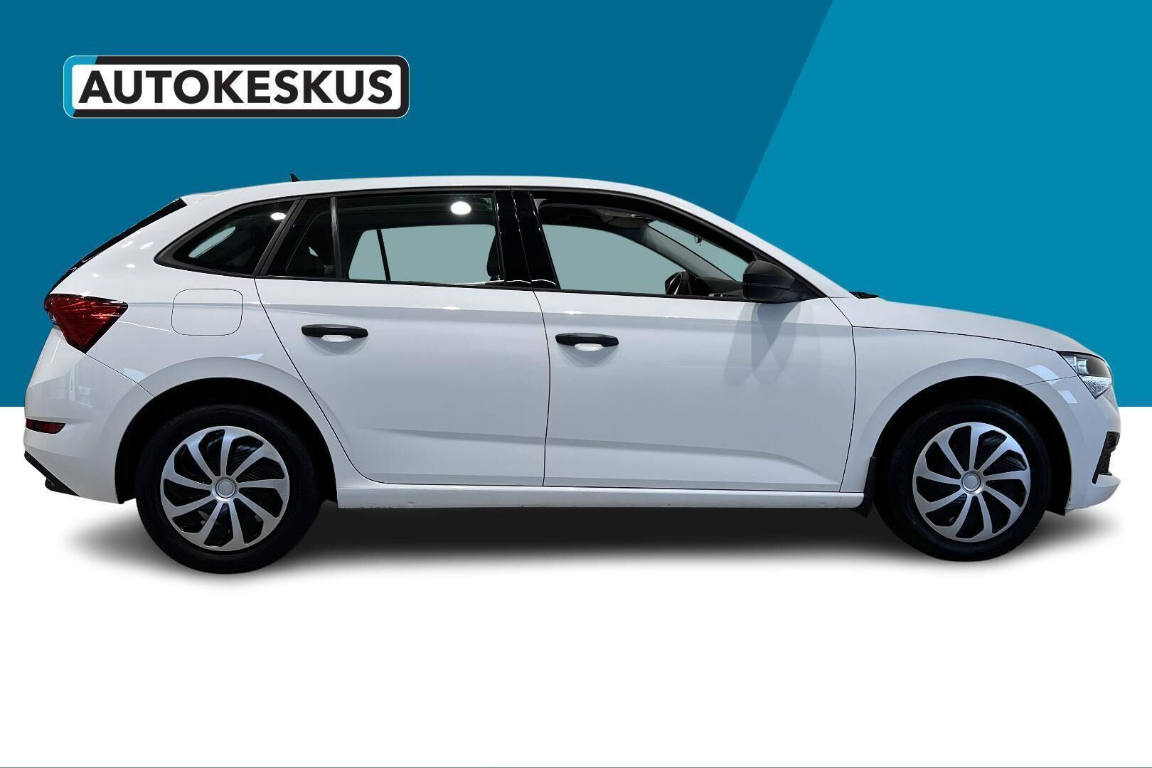 Skoda Scala iso kuva 4