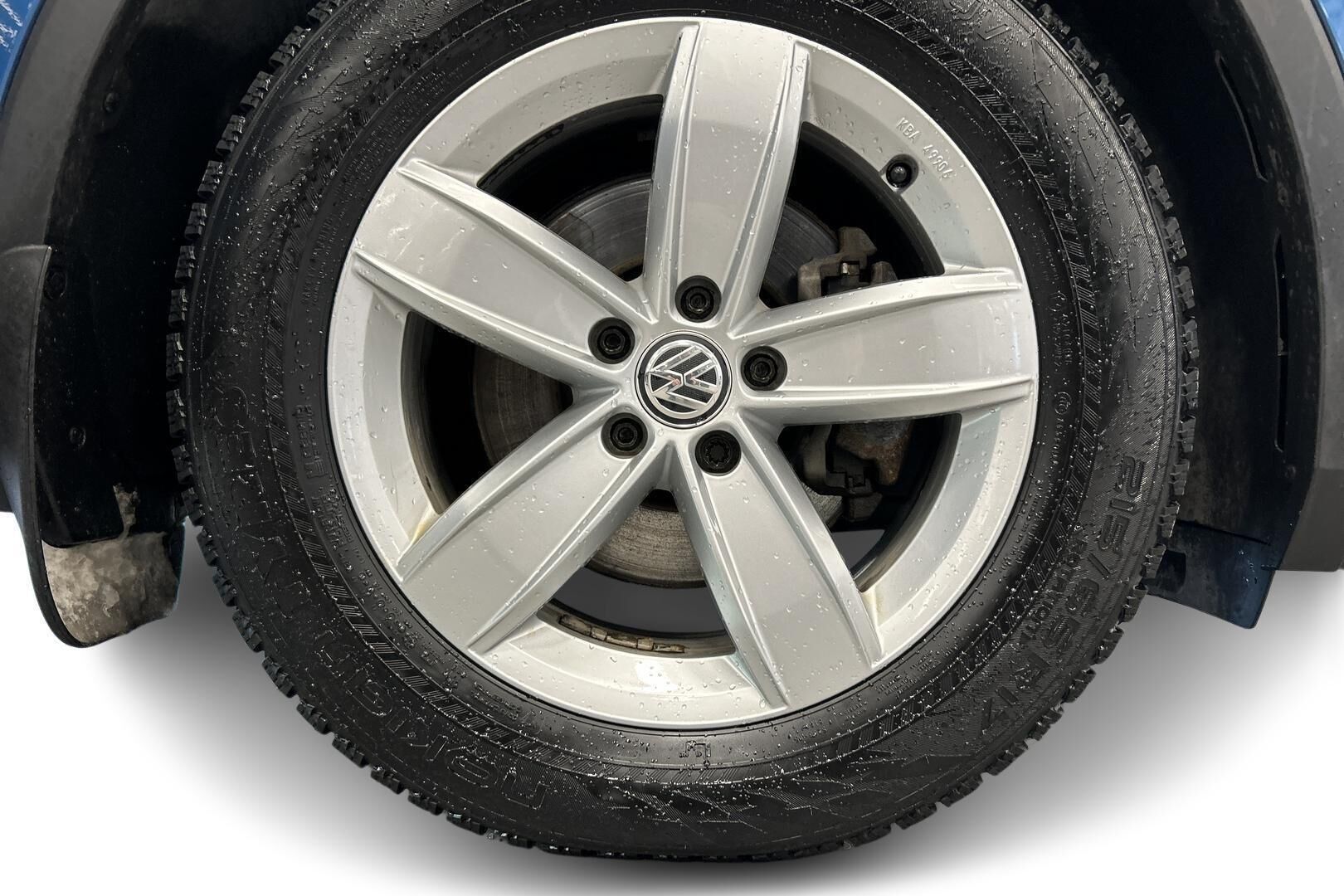 Volkswagen Tiguan iso kuva 12