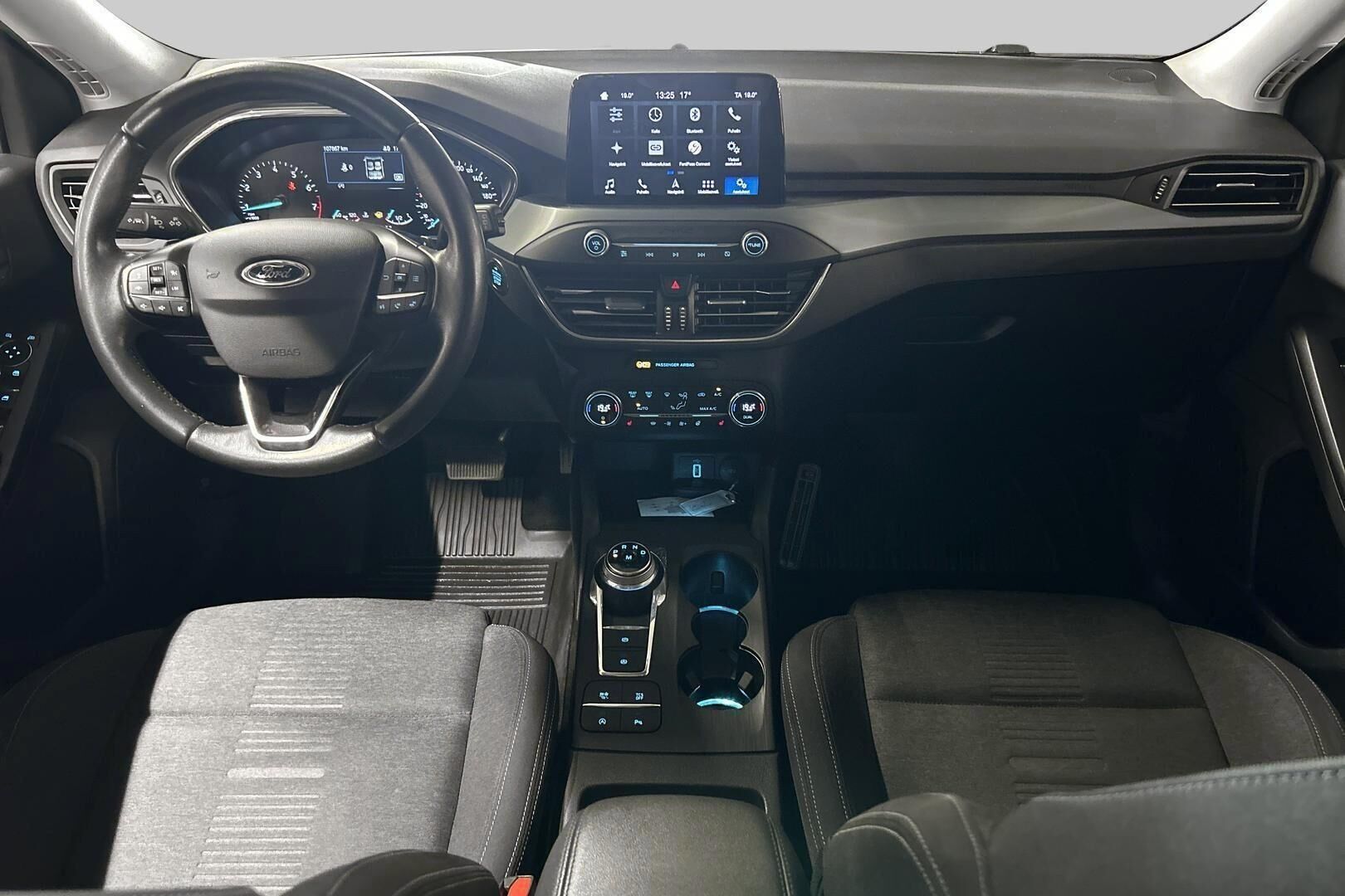 Ford Focus iso kuva 29