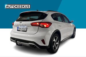 Ford Focus esikatselu 3