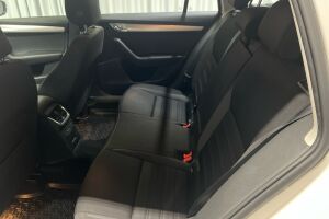 Skoda Octavia esikatselu 8